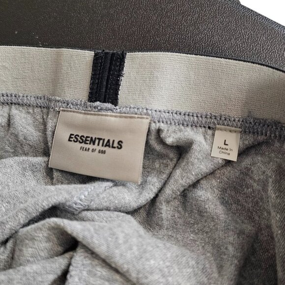 Essentials Fear of God Men's Lounge Pants - Gray, Casual Sleepwear, Size L - Picture 3 of 10